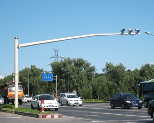 白朗监控杆 白朗监控杆