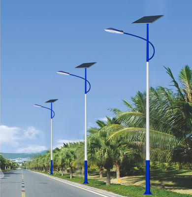白朗太阳能路灯.jpg