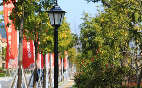 白朗装庭院灯避坑指南：庭院路灯防雷接地要点