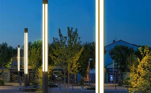 太阳能白朗景观灯定制常见问题与解决方案