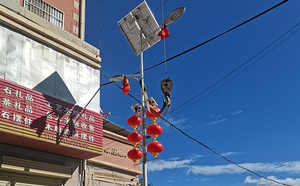 白朗智慧路灯如何实现城市节能管理
